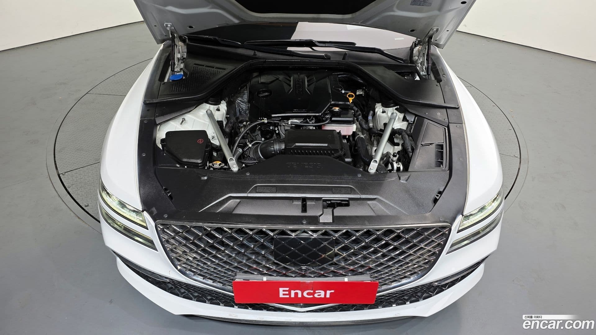 Main__Slider__Photo:G80 Genesis 2021.10-5