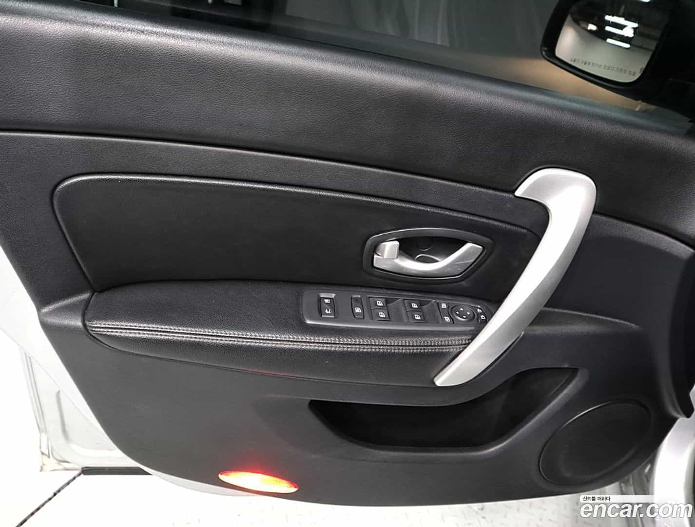 SM5 Renault-KoreaSamsung 2016.4-OPTION-015