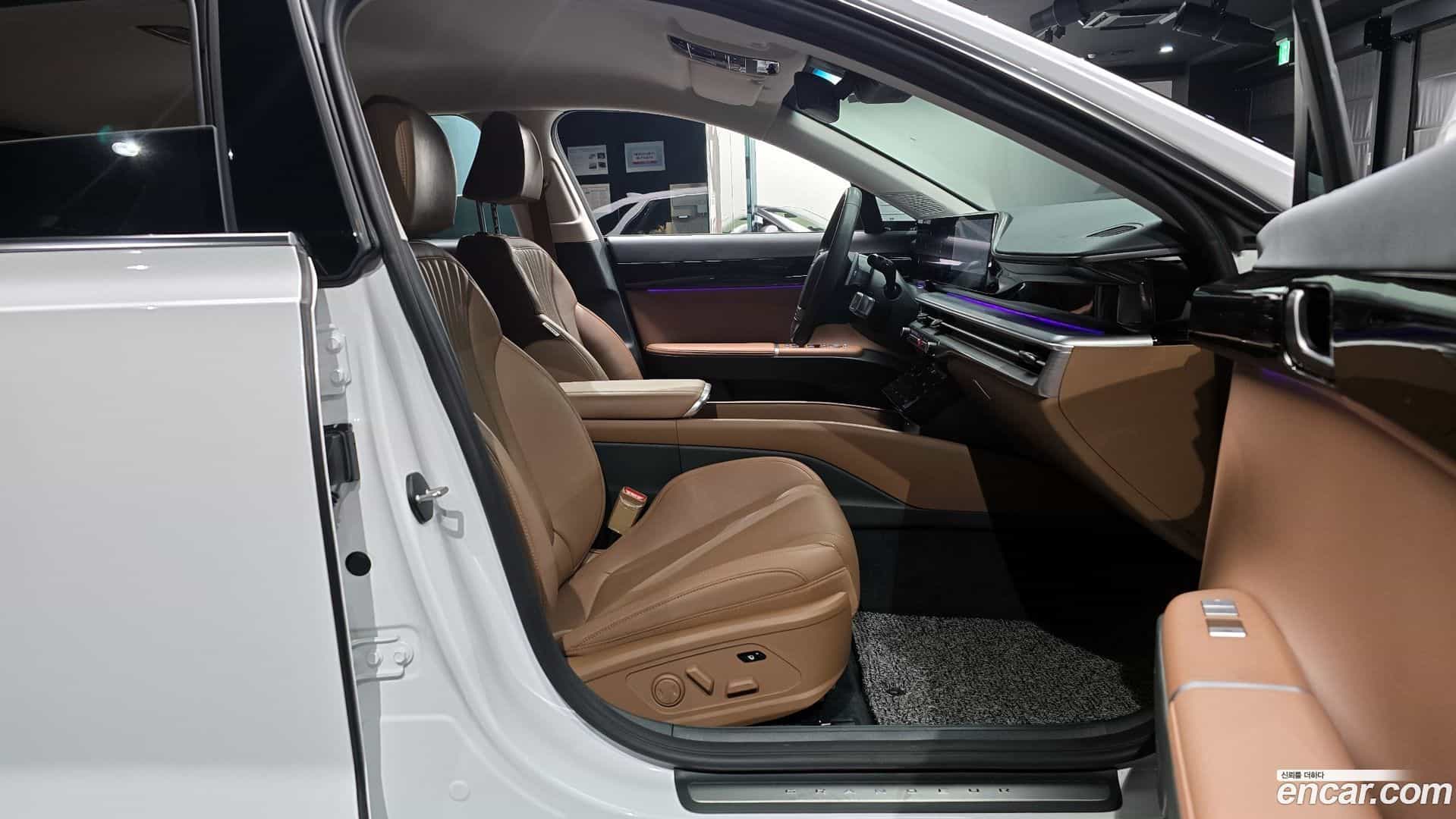 Grandeur Hyundai 2024.7-INNER-010