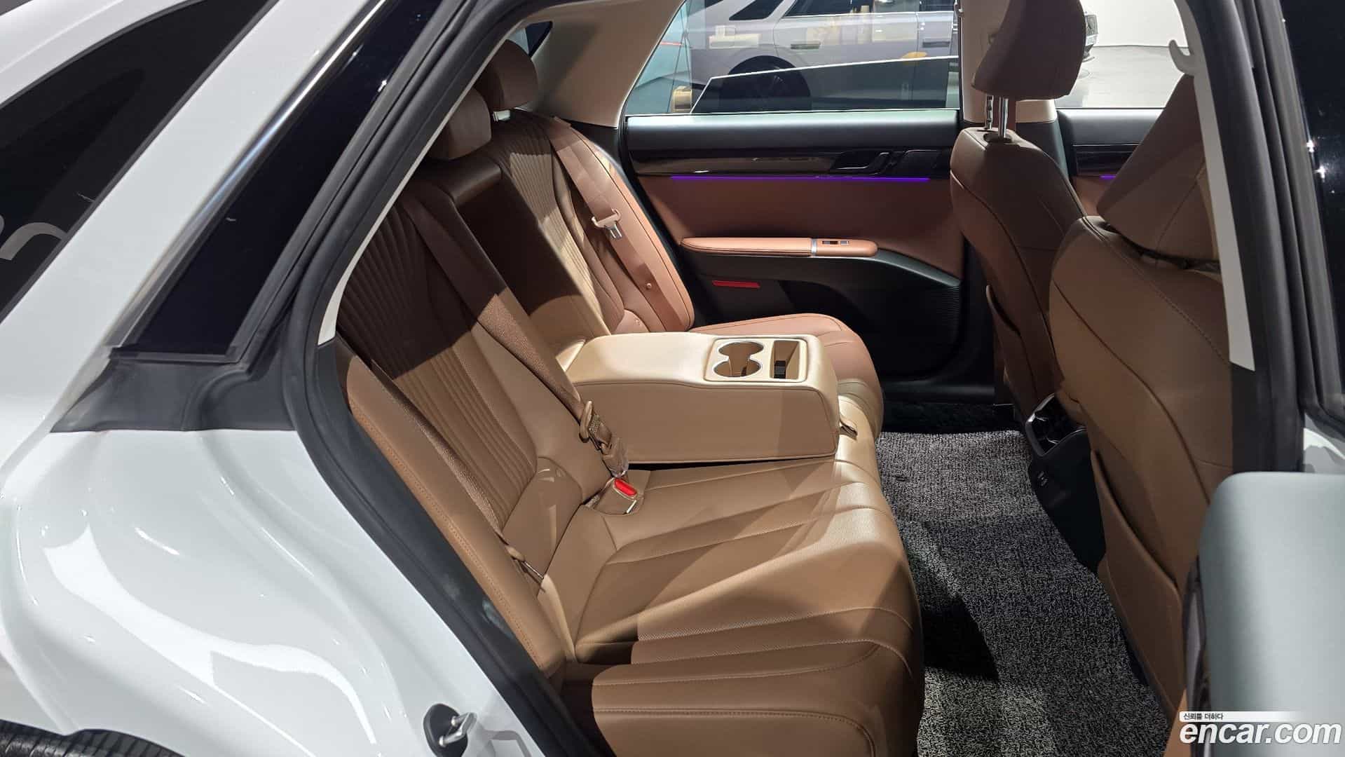 Grandeur Hyundai 2024.7-OPTION-016