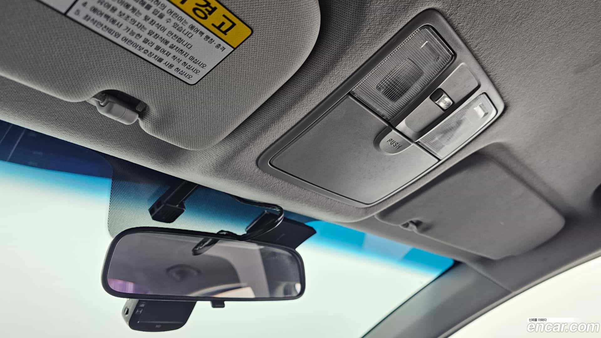 AVANTE Hyundai 2013.5-OPTION-021