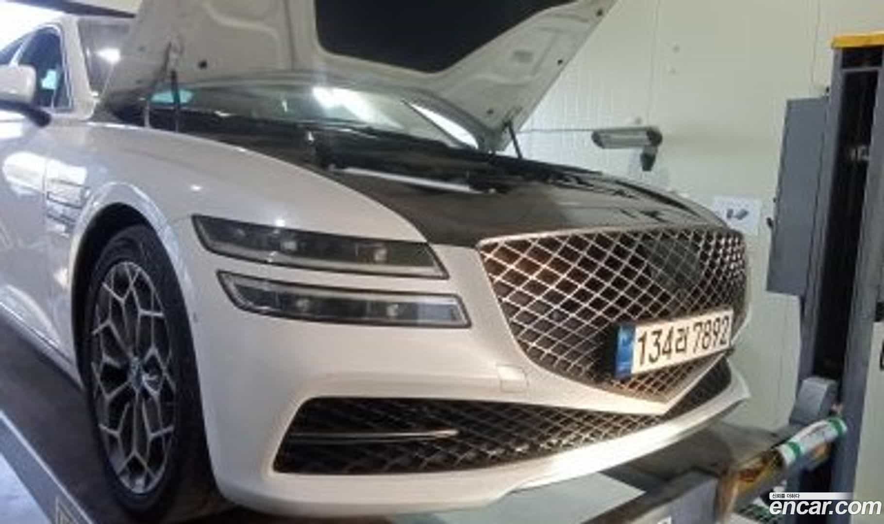 G80 Genesis 2021.5-OUTER-001