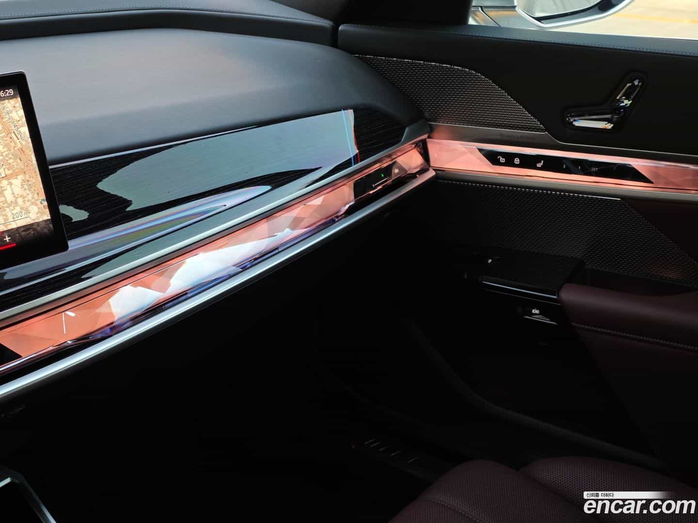 7-Series BMW 2024.10-OPTION-016