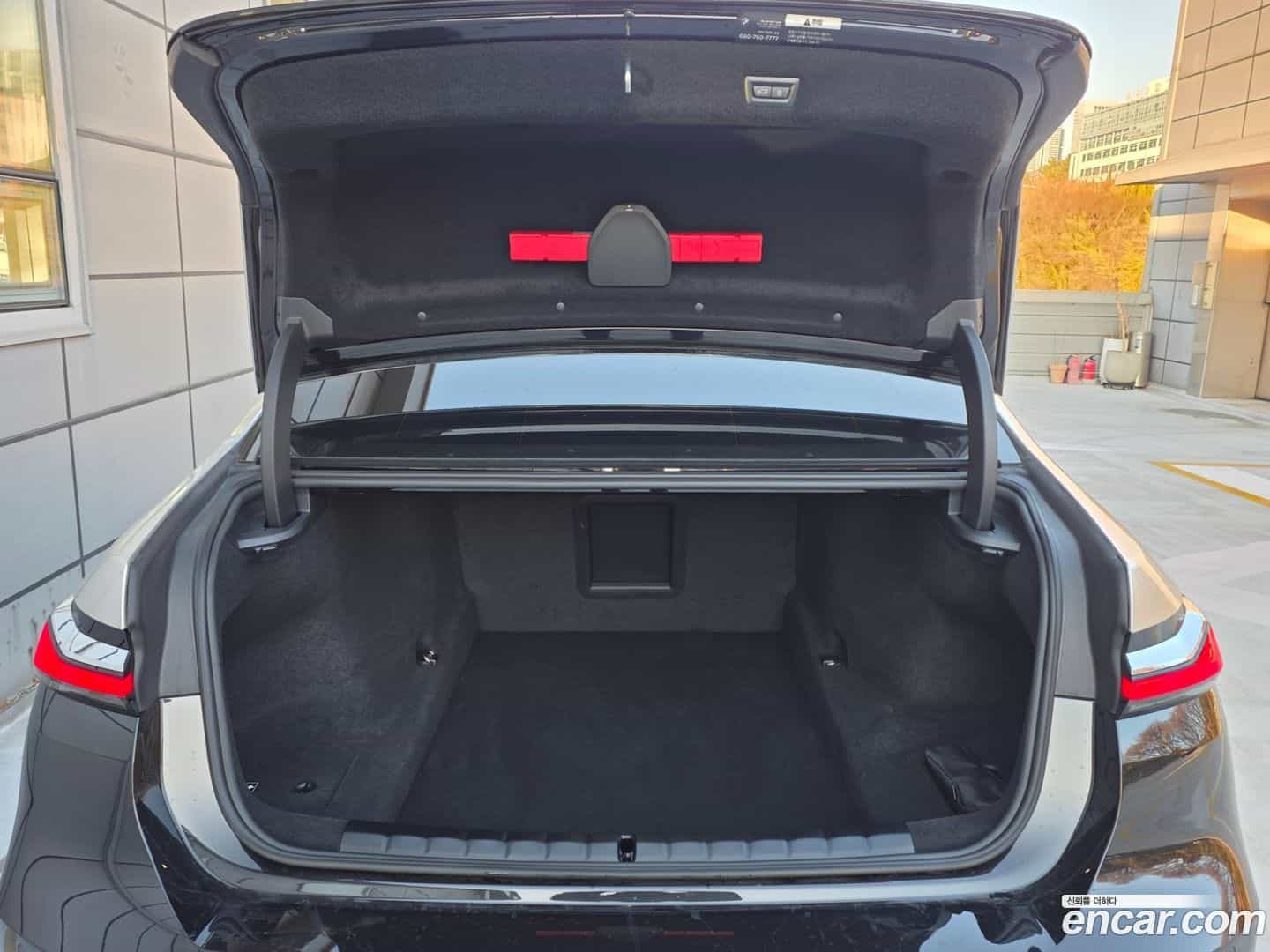 7-Series BMW 2024.10-OPTION-024