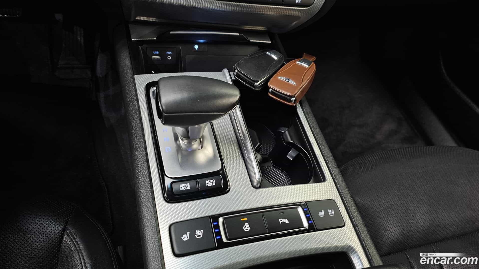 G80 Genesis 2016.10-INNER-009