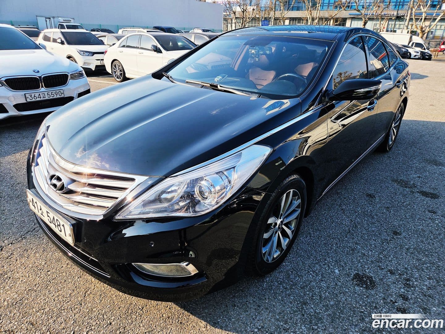 Main__Slider__Photo:Grandeur Hyundai 2011.5-0