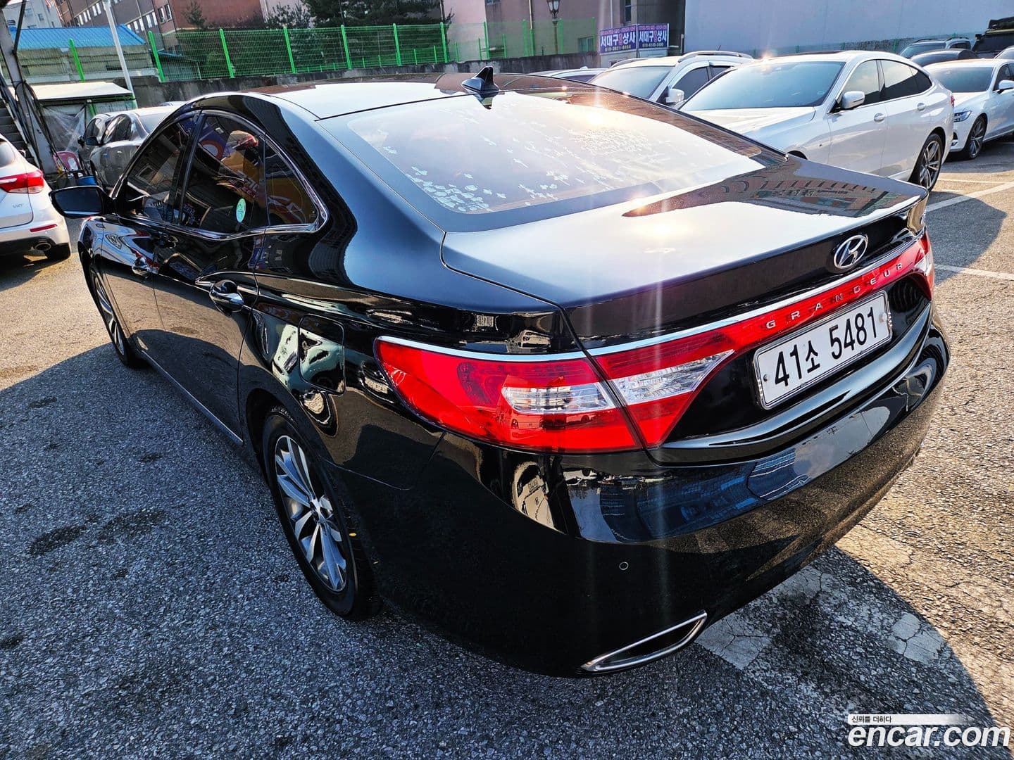 Main__Slider__Photo:Grandeur Hyundai 2011.5-2