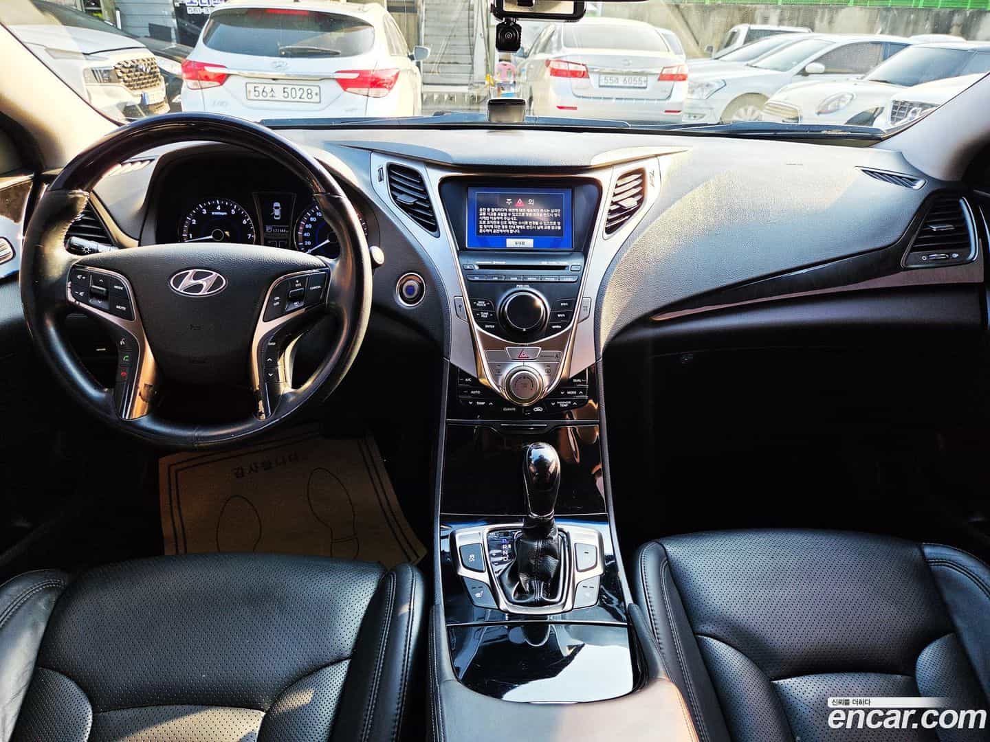 Grandeur Hyundai 2011.5-OPTION-015