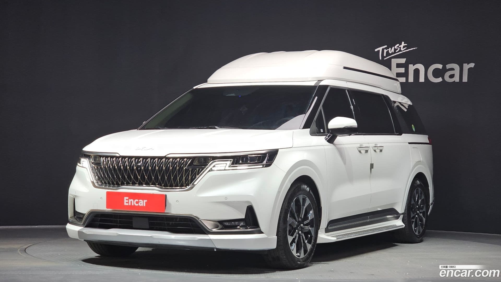 Main__Slider__Photo:Canival Kia 2021.7-0