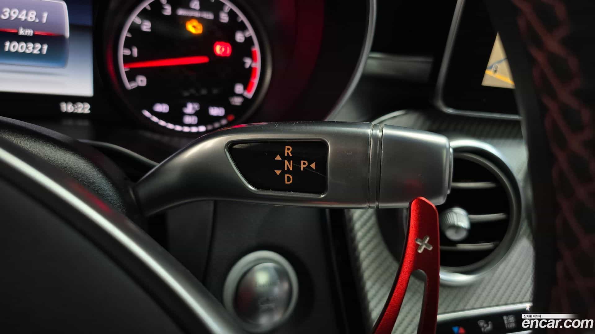 C-Class Mercedes-Benz 2017.1-INNER-009