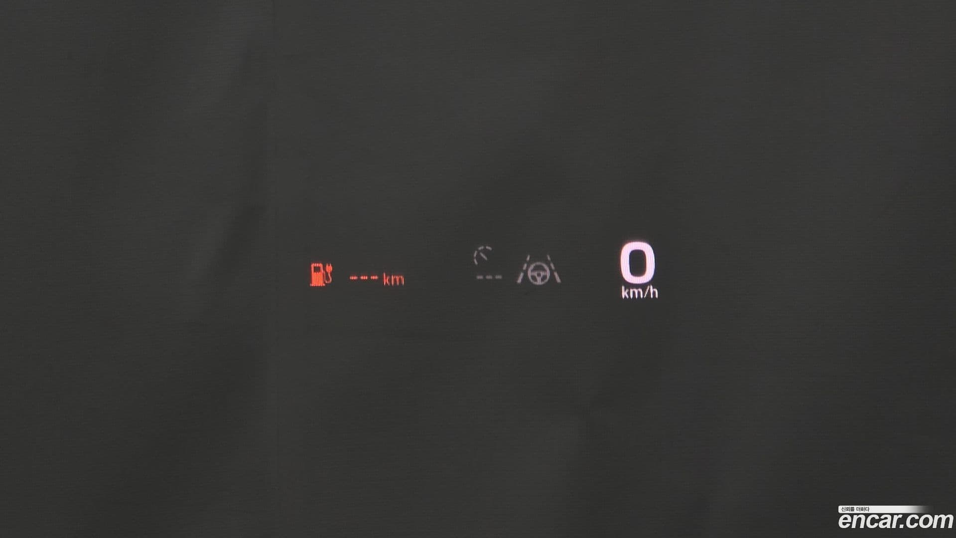 Main__Slider__Photo:Taycan Porsche 2023.7-16