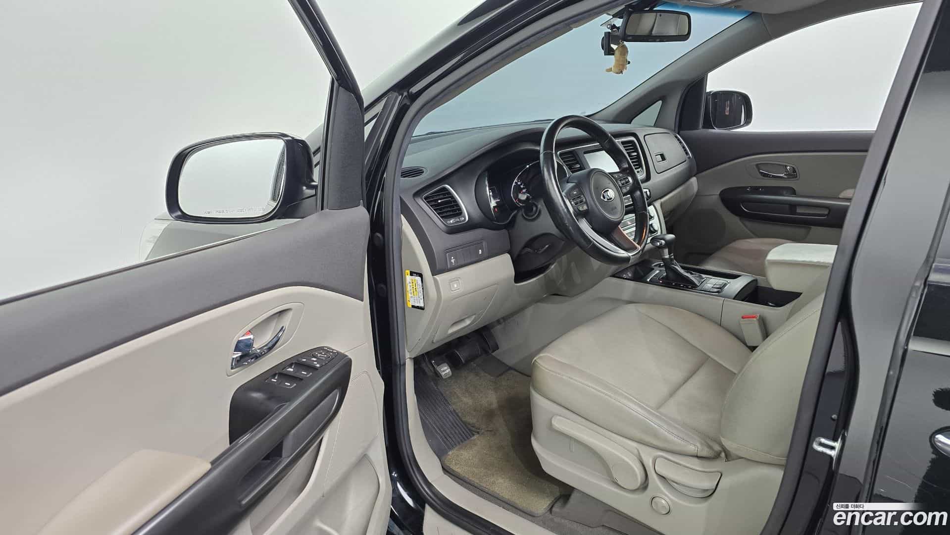 Canival Kia 2017.0-INNER-010