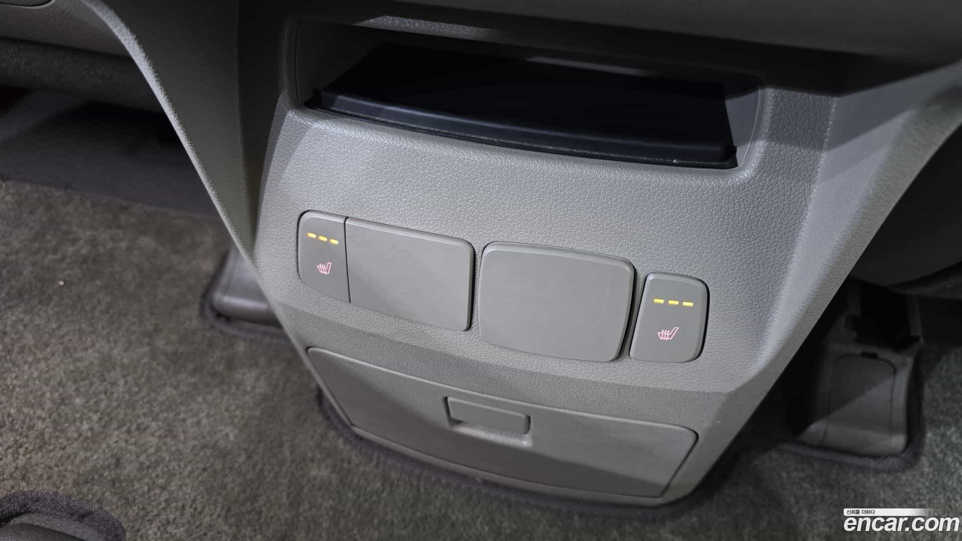 Canival Kia 2017.0-OPTION-023