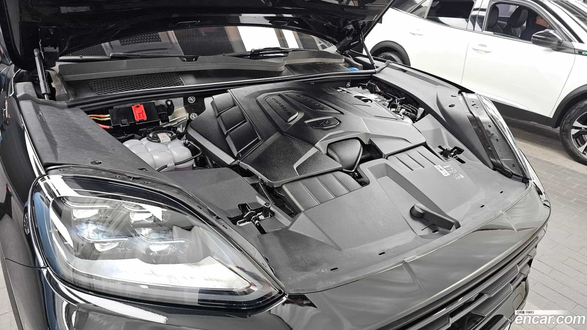 Cayenne Porsche 2024.10-INNER-006