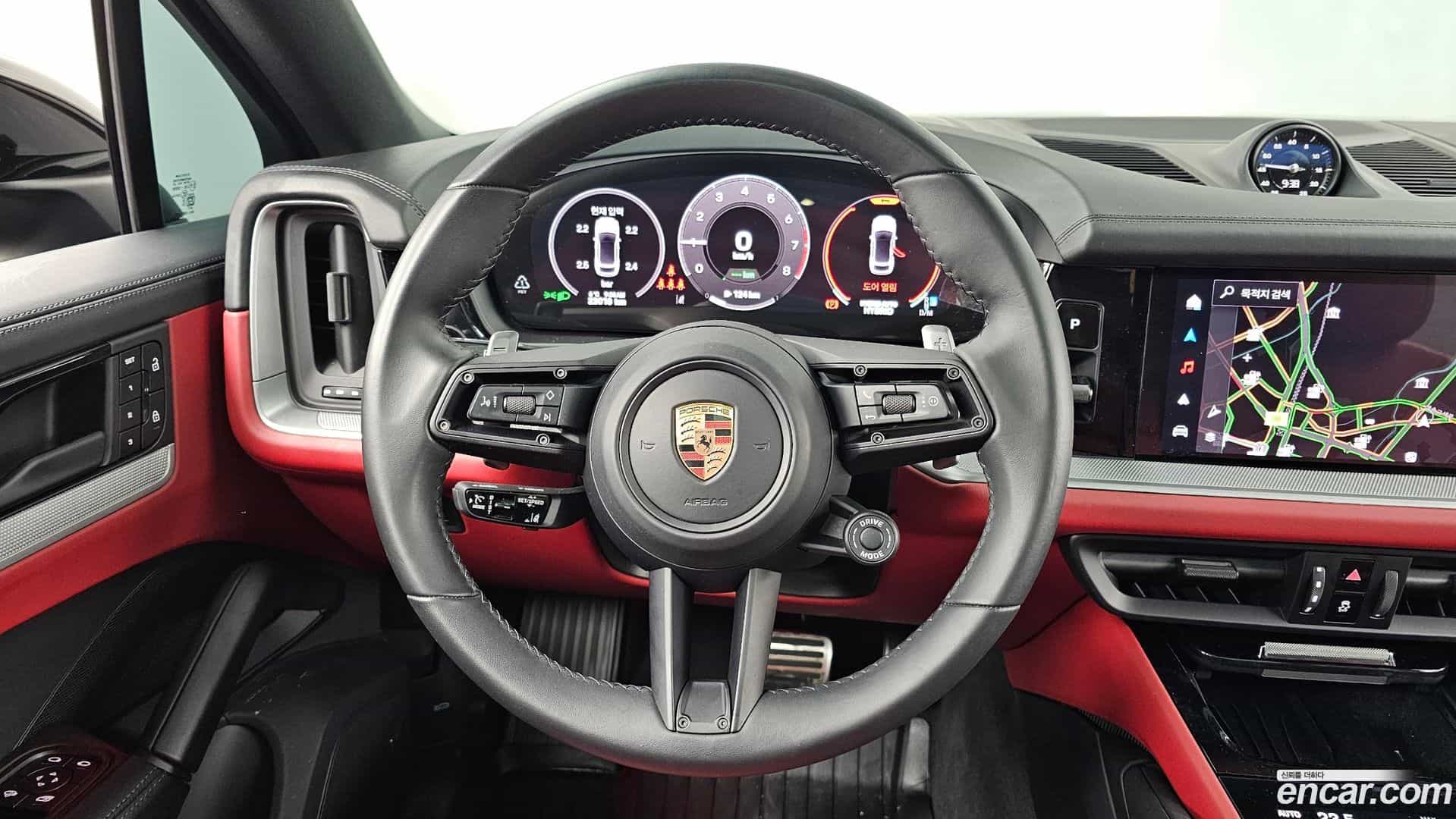 Cayenne Porsche 2024.10-OPTION-017