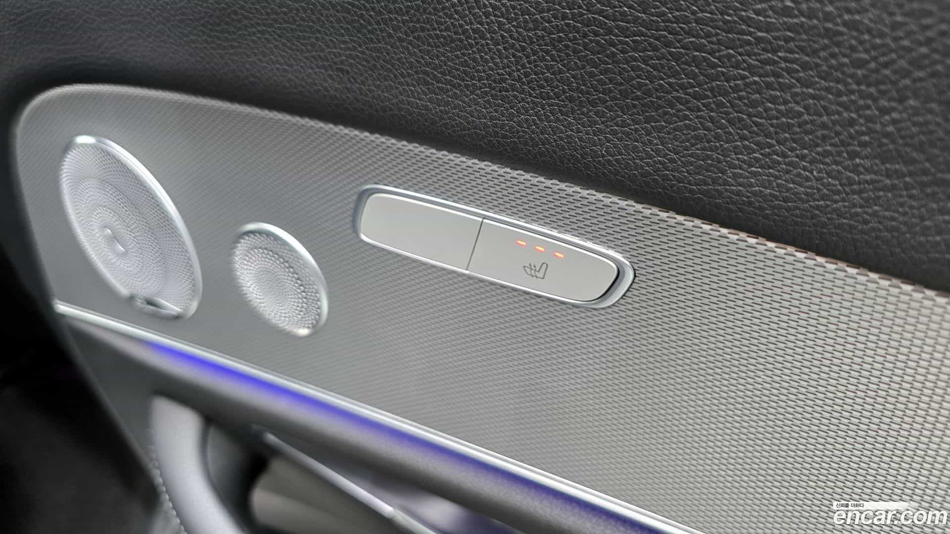 E-Class Mercedes-Benz 2017.0-OPTION-023