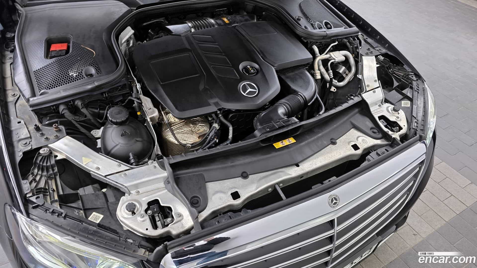 E-Class Mercedes-Benz 2018.1-INNER-006