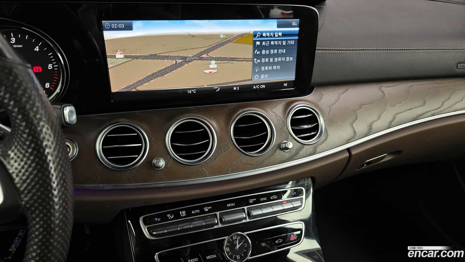 E-Class Mercedes-Benz 2018.1-OPTION-018