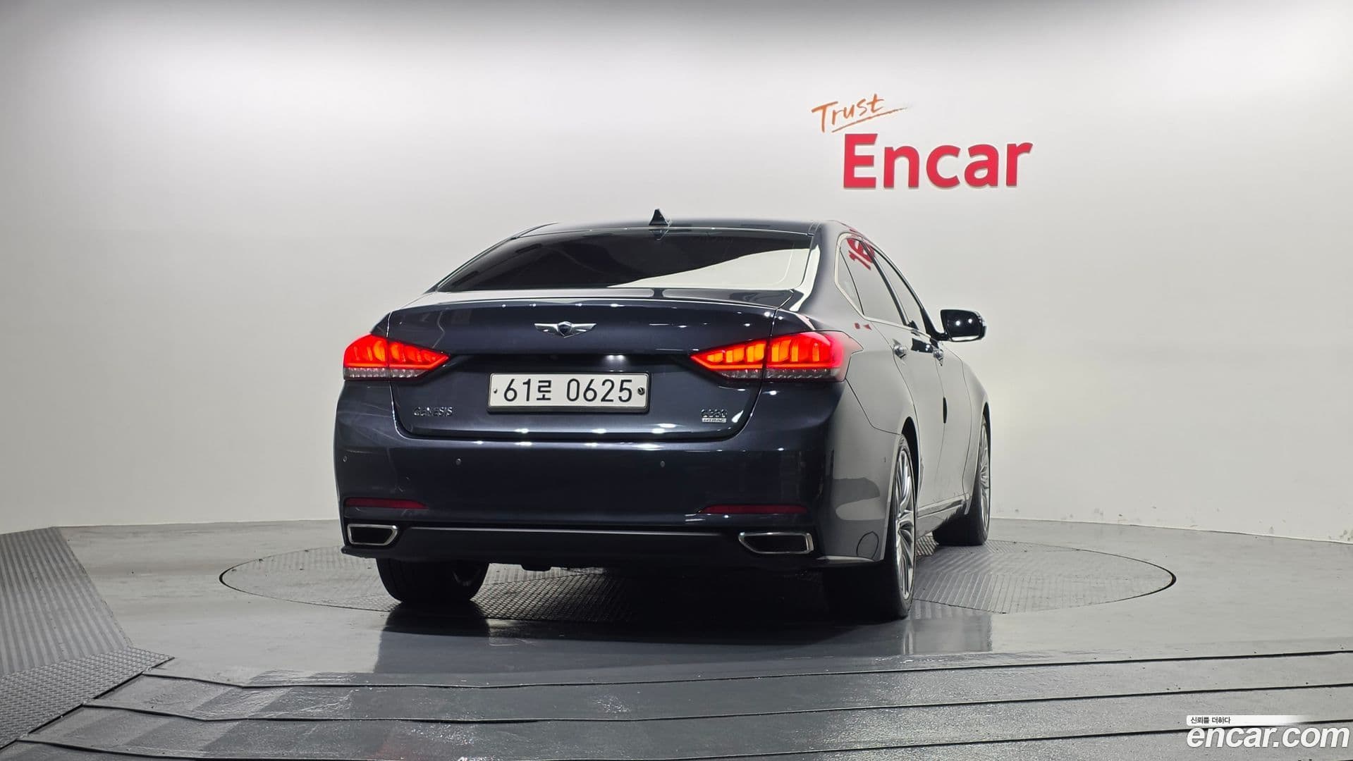 Main__Slider__Photo:Genesis Hyundai 2016.3-3