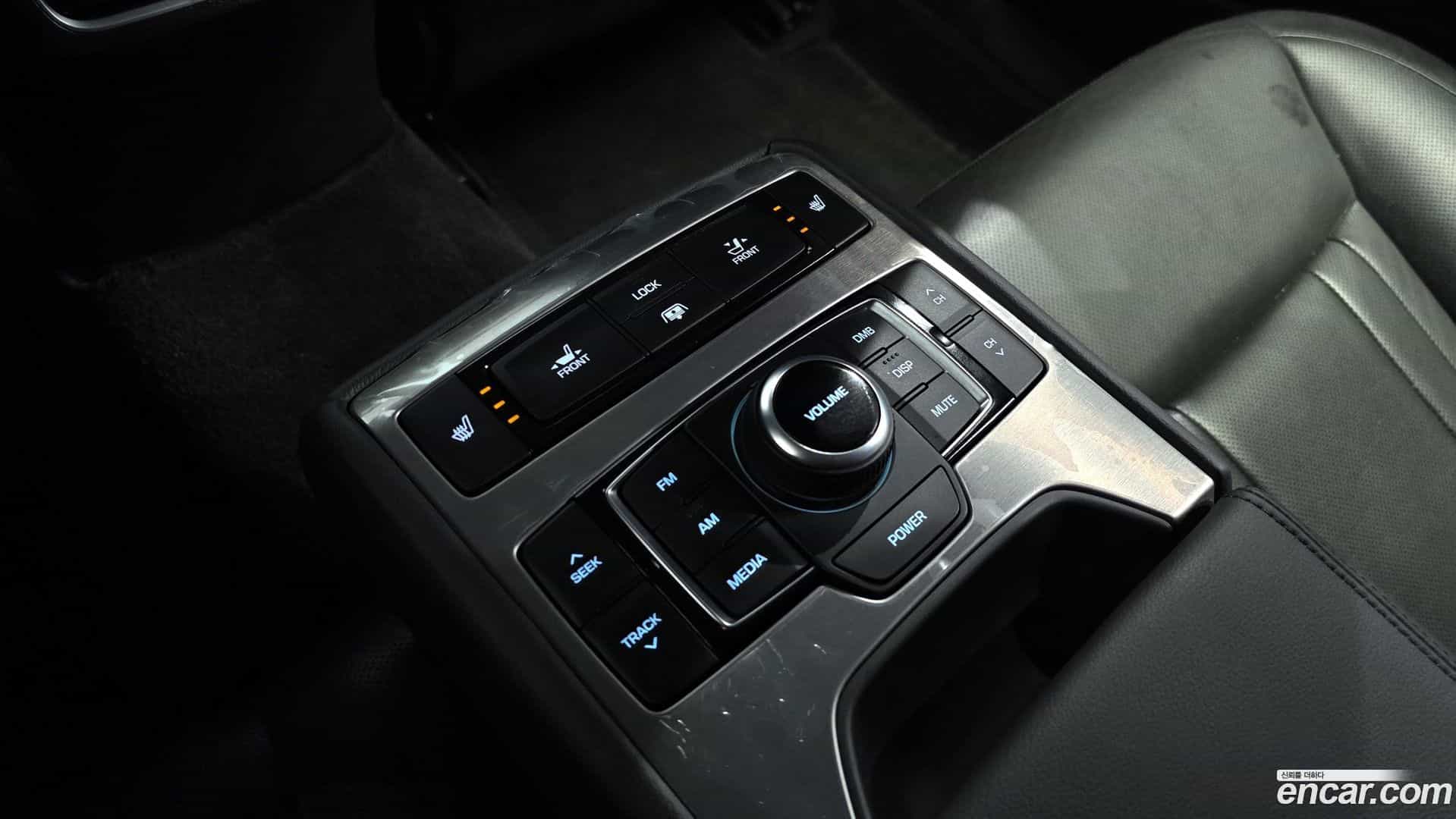 Genesis Hyundai 2016.3-OPTION-023