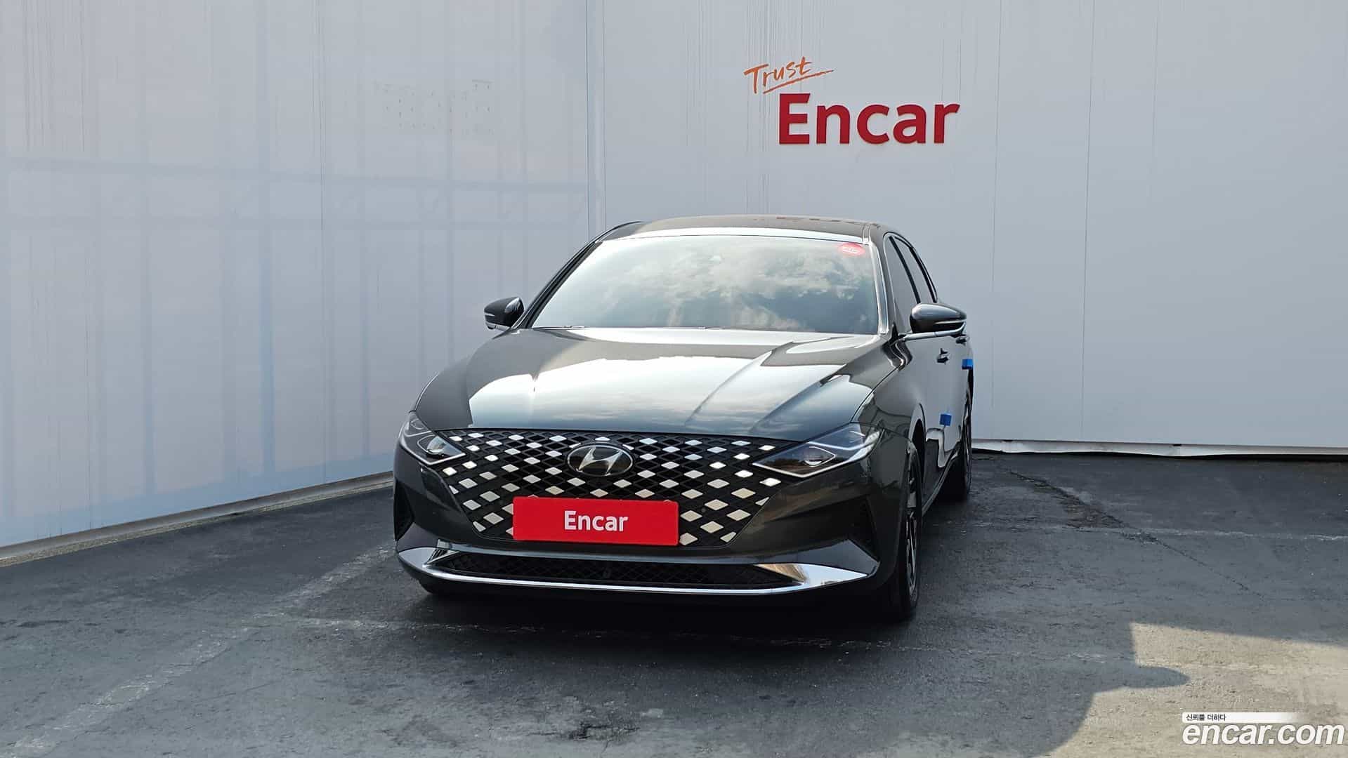 Grandeur Hyundai 2021.10-OUTER-003