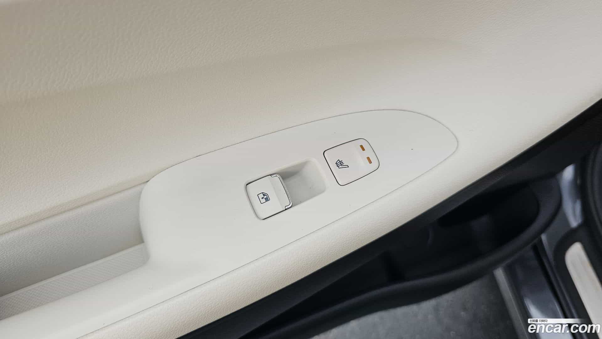 Grandeur Hyundai 2021.10-OPTION-023