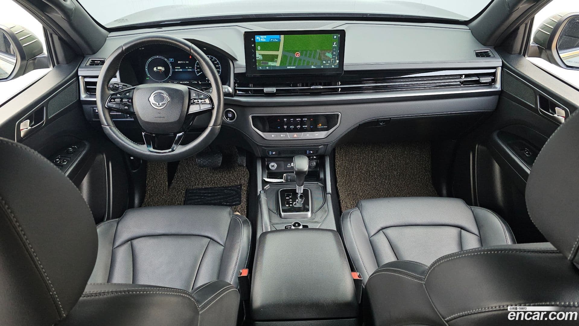 Main__Slider__Photo:Rexton KG_Mobility_Ssangyong 2023.10-6