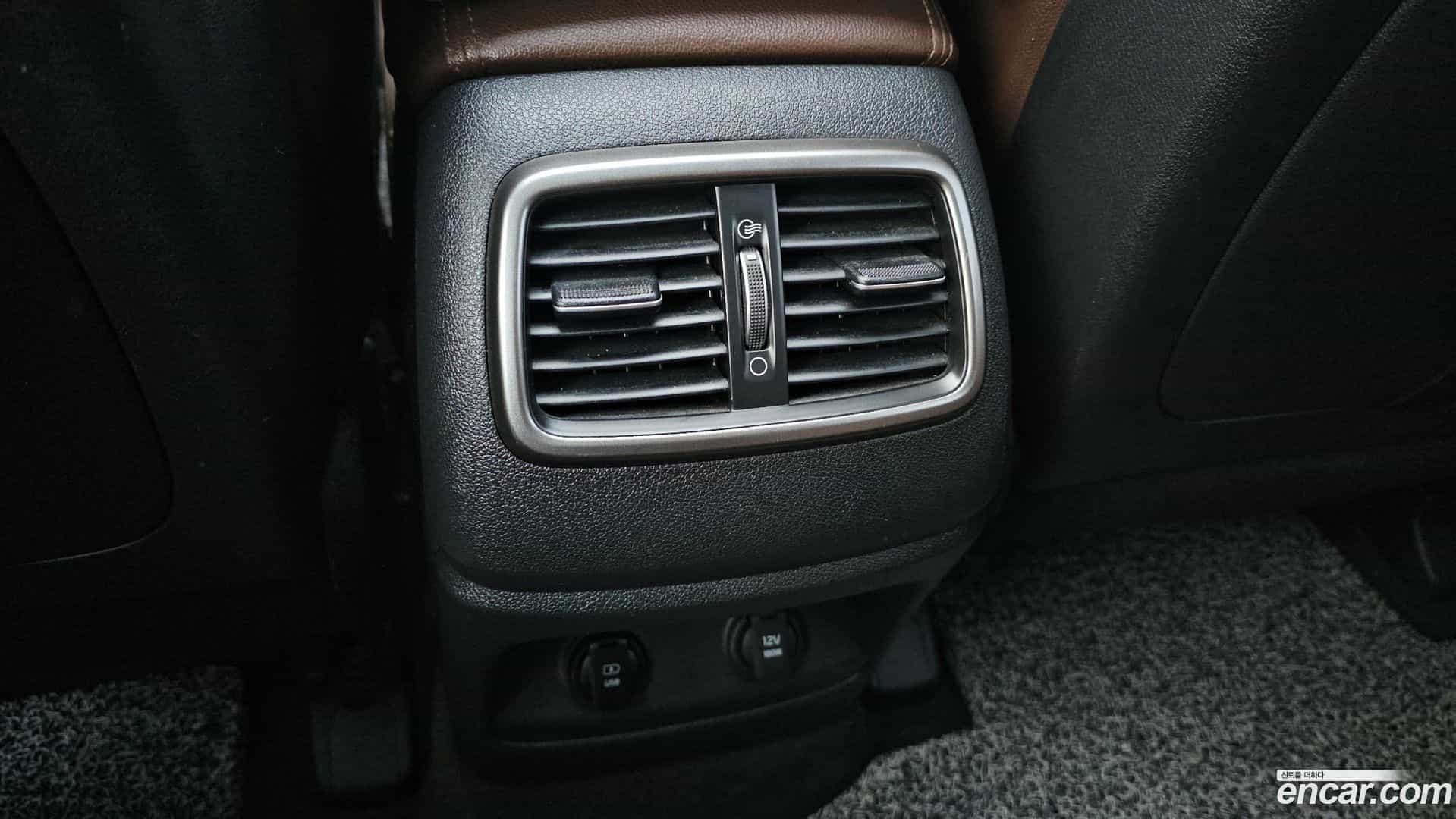 Sorento Kia 2017.1-OPTION-022