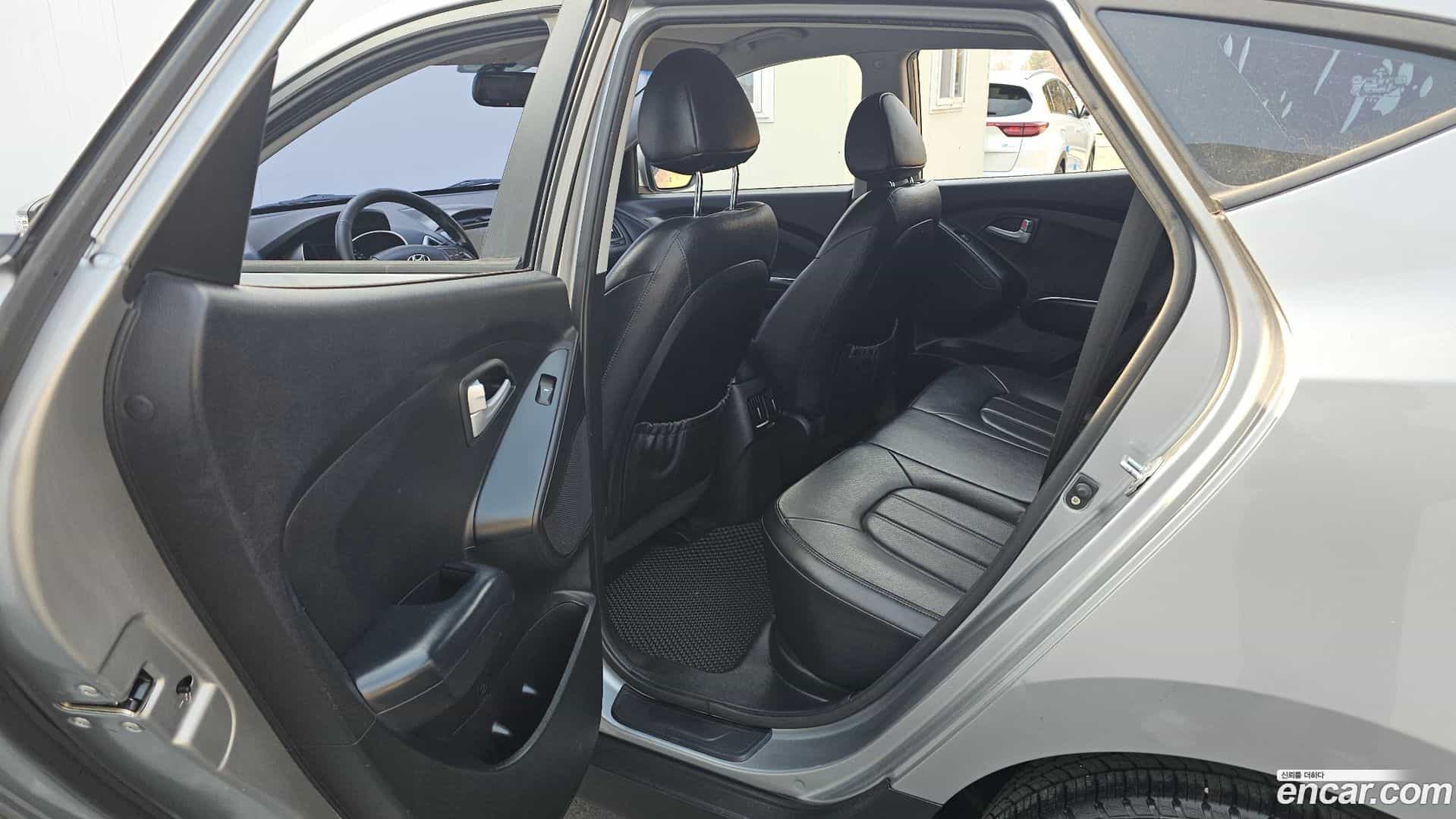 Tucson Hyundai 2013.9-OPTION-016