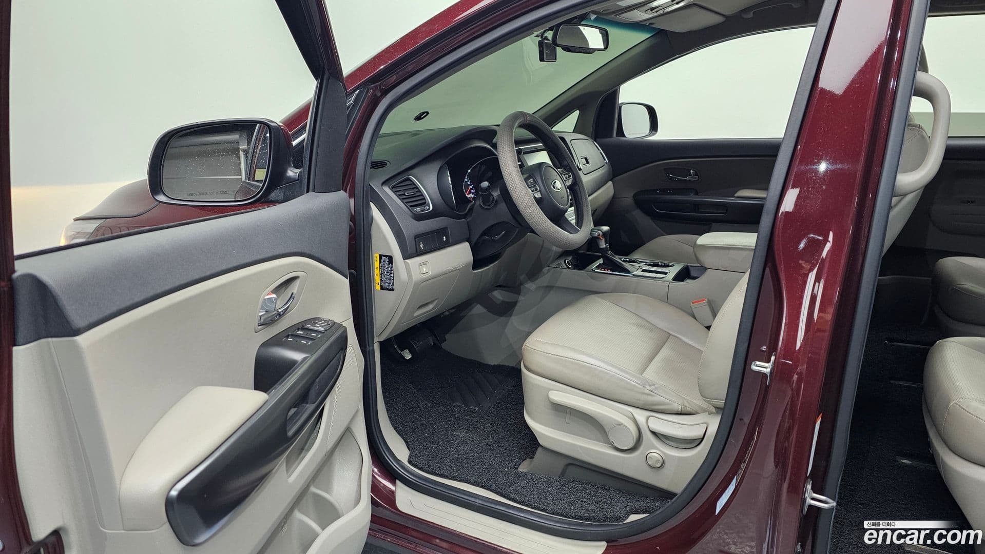 Main__Slider__Photo:Canival Kia 2019.8-9