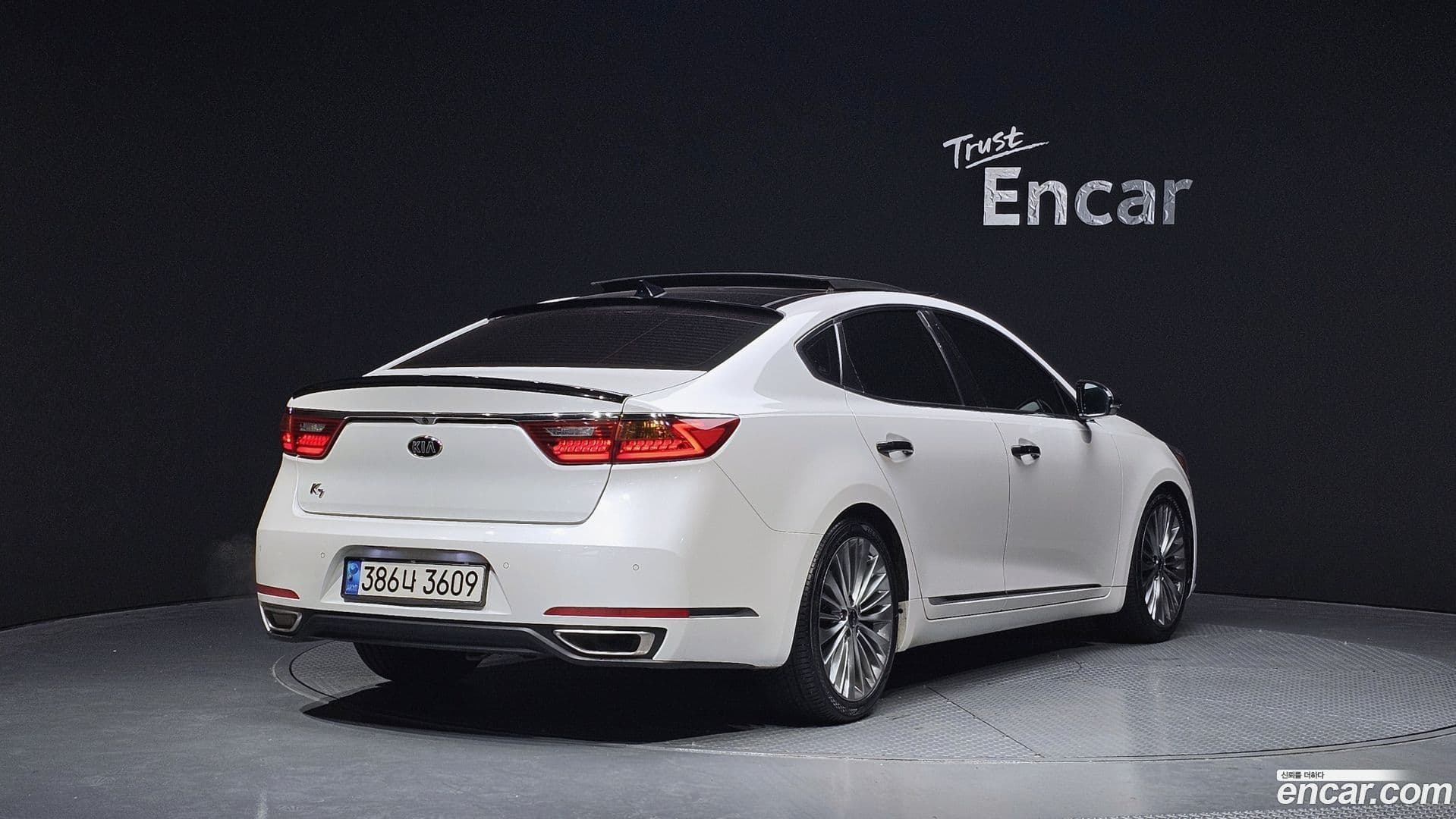 Main__Slider__Photo:K7 Kia 2018.3-1