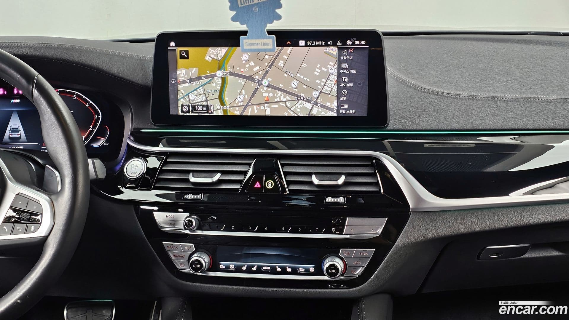 Main__Slider__Photo:5-Series BMW 2022.4-13