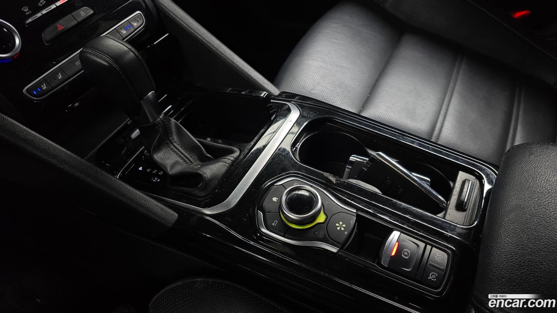 Main__Slider__Photo:SM6 Renault-KoreaSamsung 2017.4-8