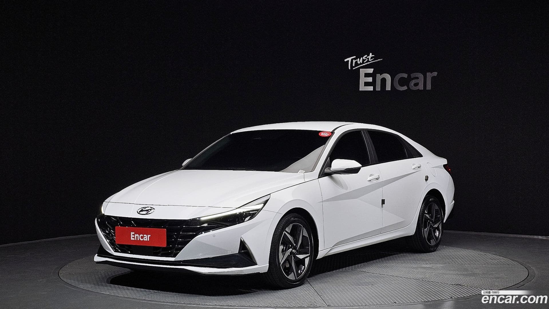 Main__Slider__Photo:AVANTE Hyundai 2020.6-0