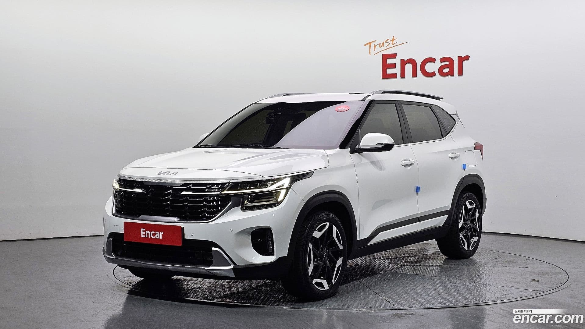 Main__Slider__Photo:Seltos Kia 2023.0-0