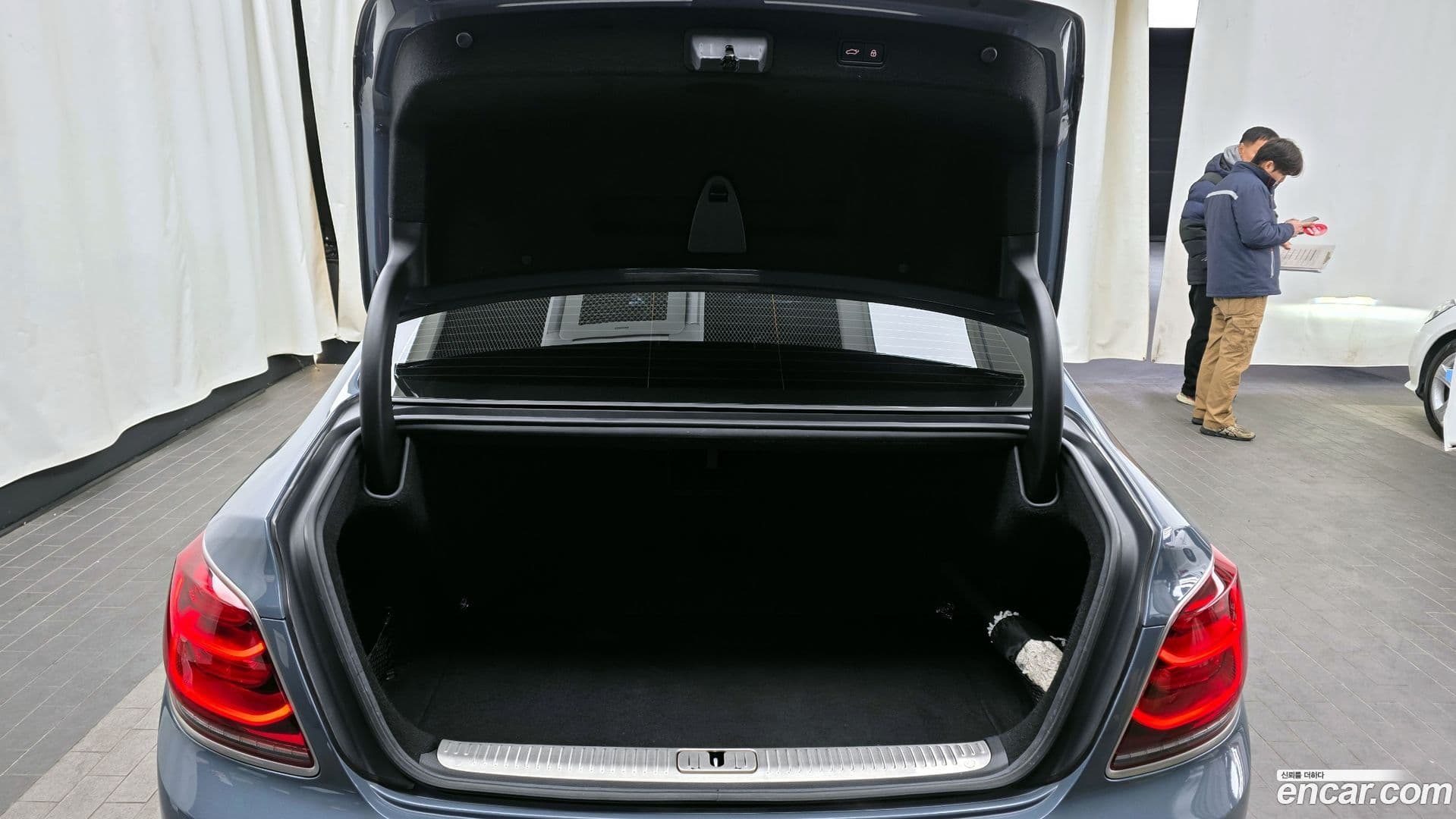 Main__Slider__Photo:K9 Kia 2018.10-19