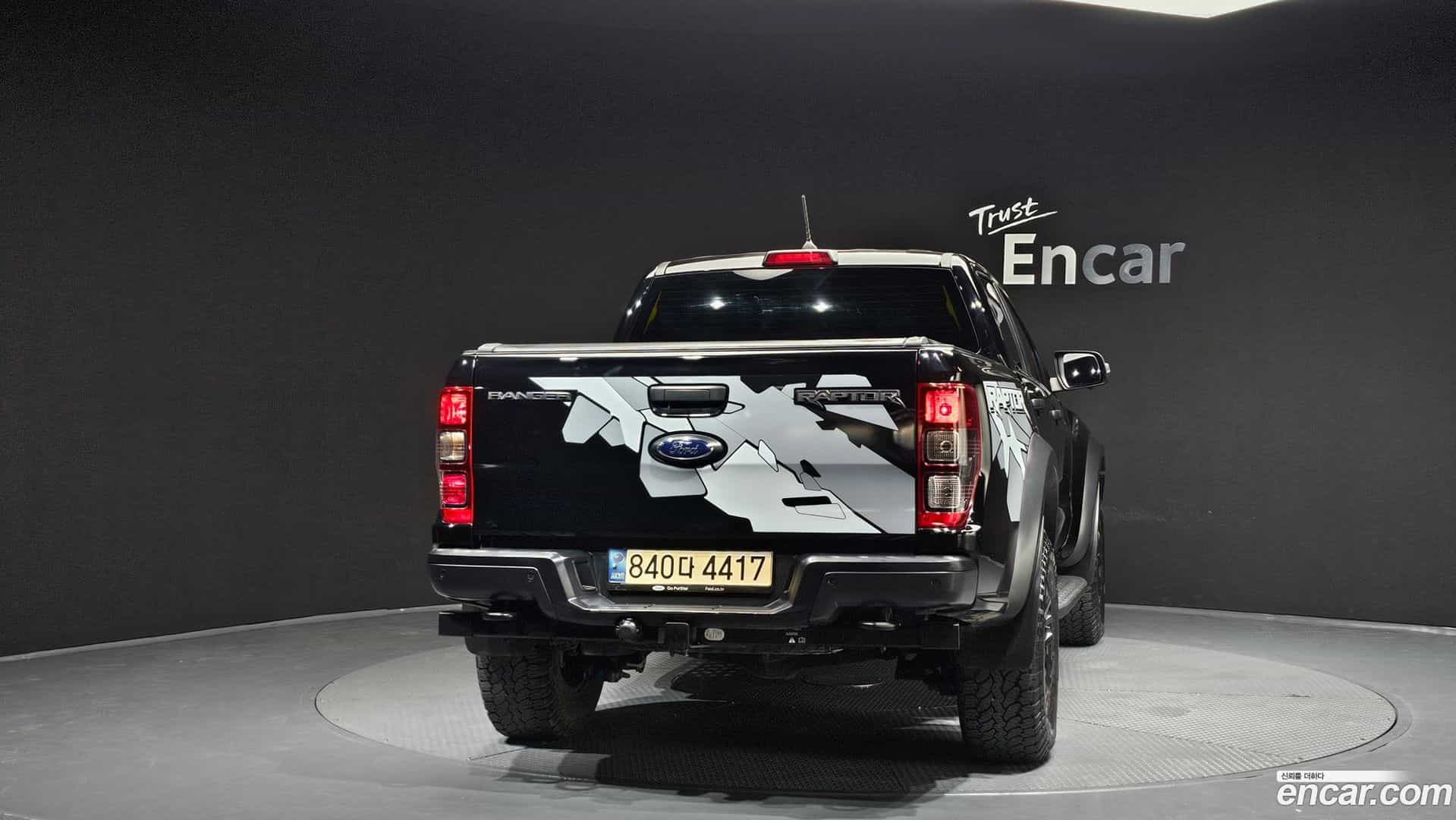 Ranger Ford 2022.9-OUTER-004