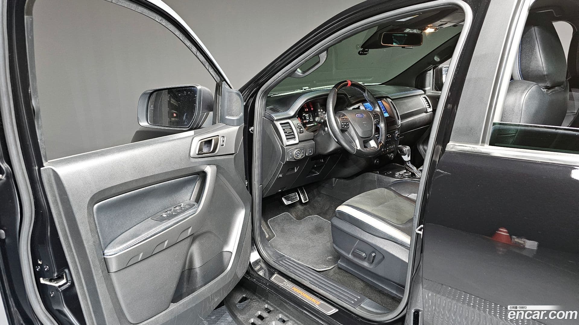 Main__Slider__Photo:Ranger Ford 2022.9-9