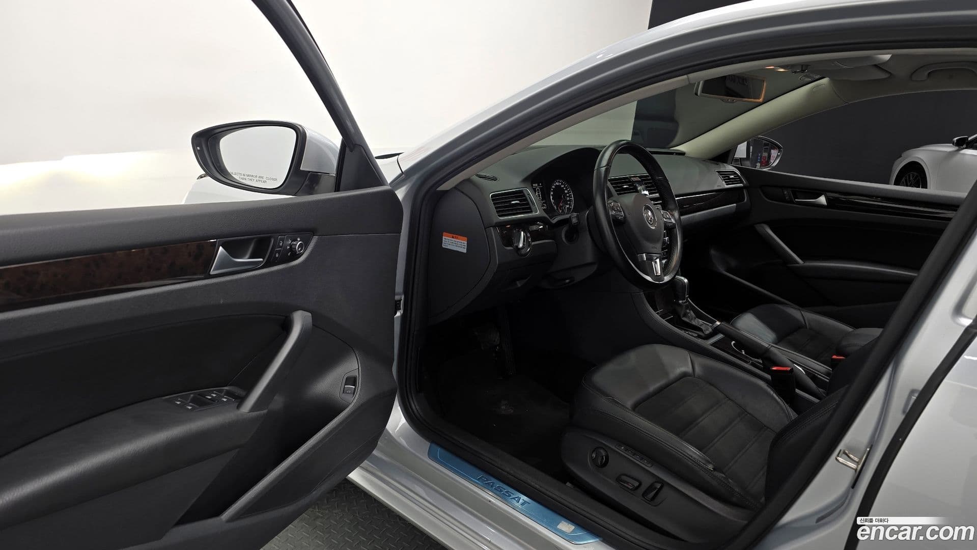 Main__Slider__Photo:Passat Volkswagen 2015.8-10