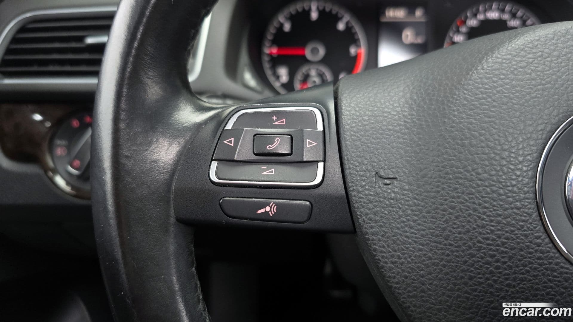 Main__Slider__Photo:Passat Volkswagen 2015.8-16