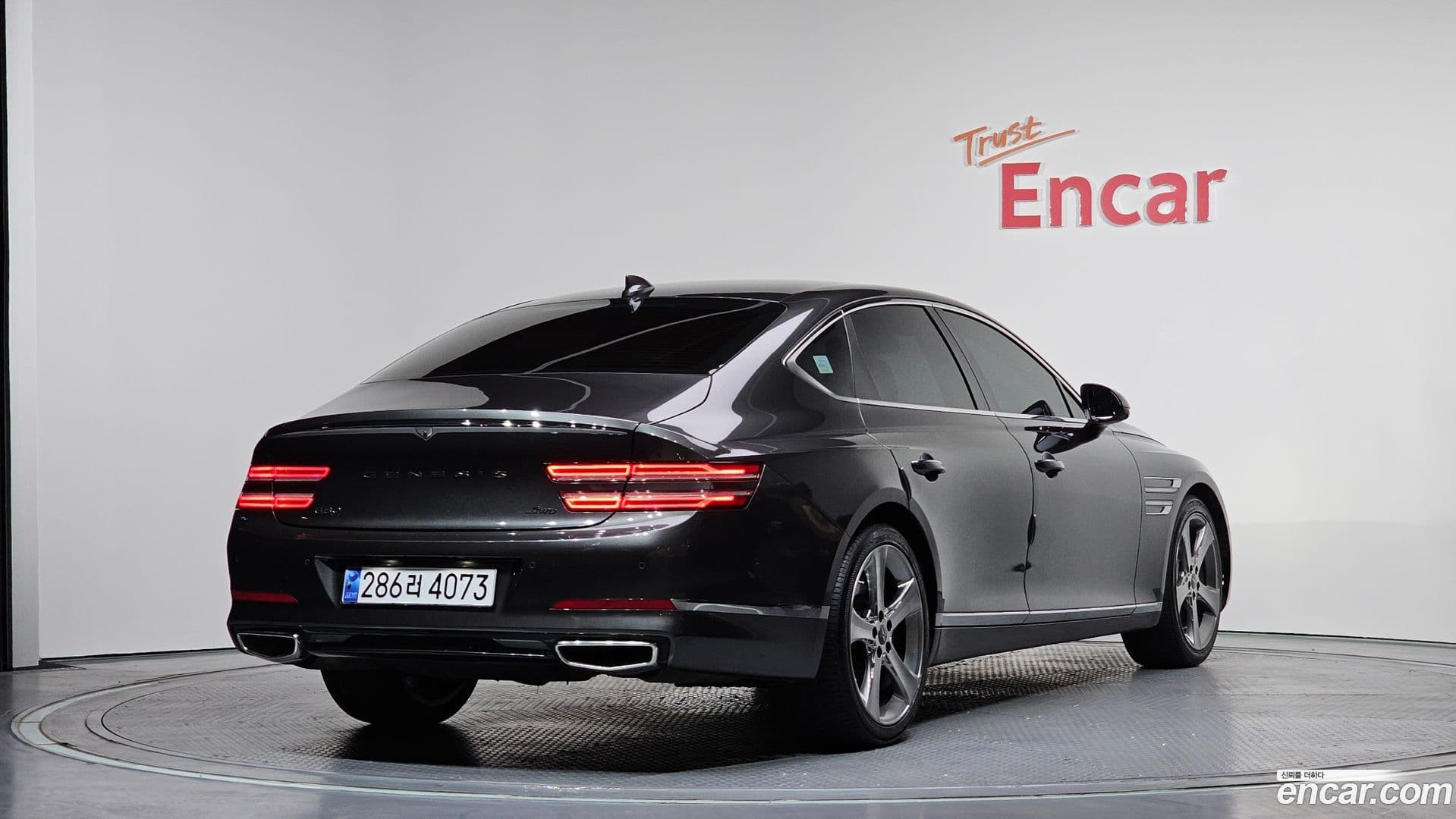 Main__Slider__Photo:G80 Genesis 2022.5-1