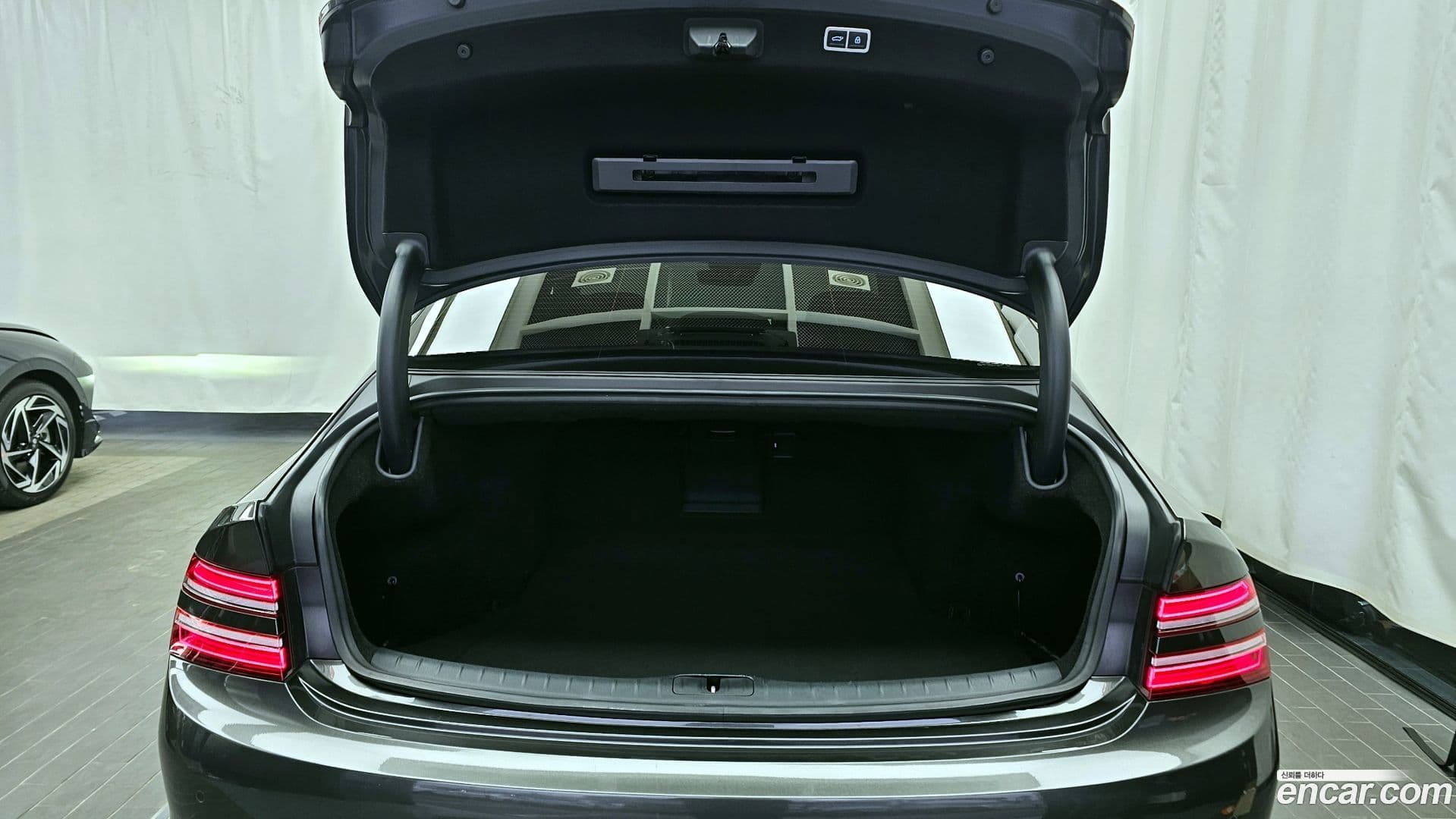 Main__Slider__Photo:G80 Genesis 2022.5-19