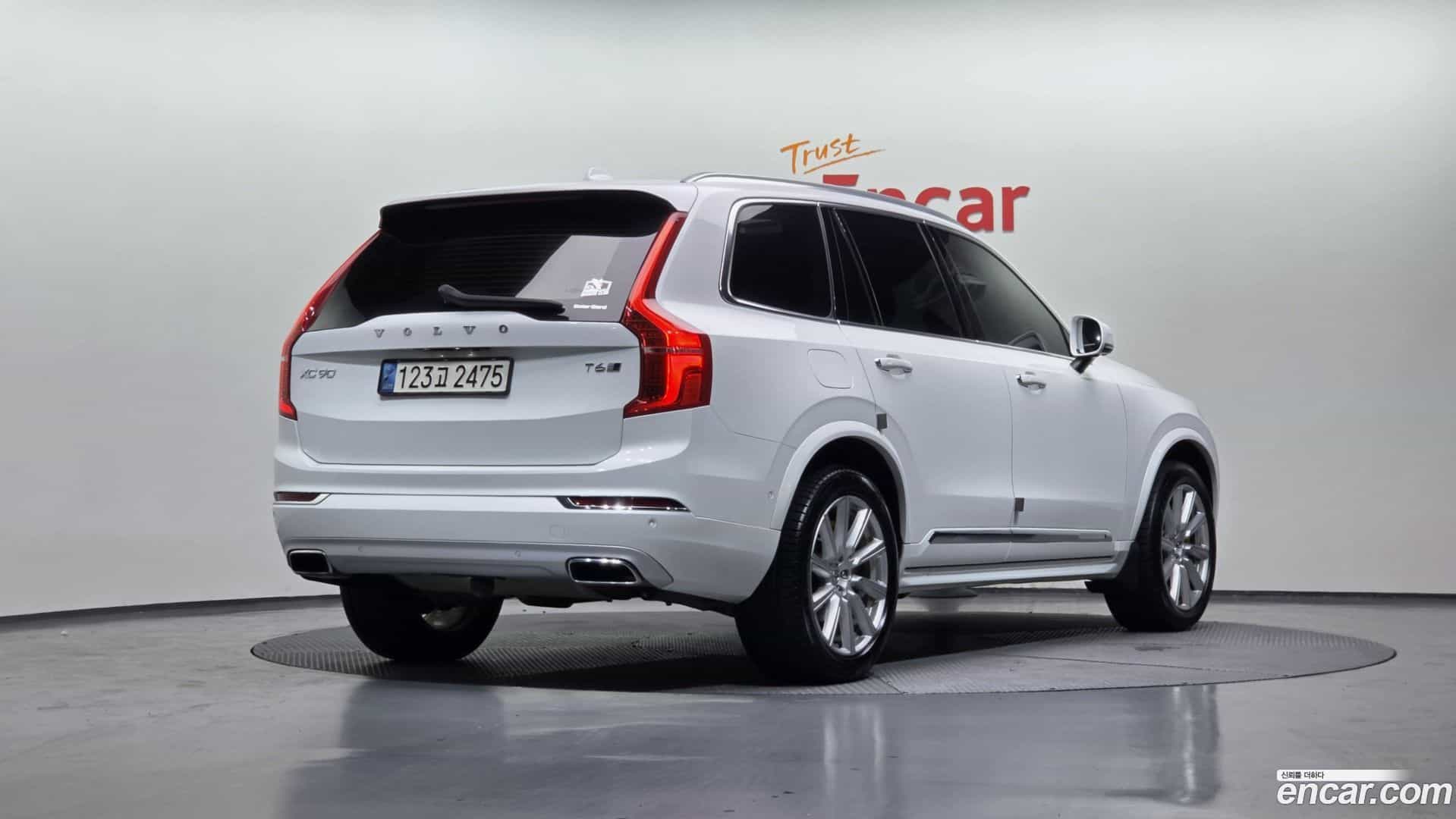 XC90 Volvo 2019.2-OUTER-002