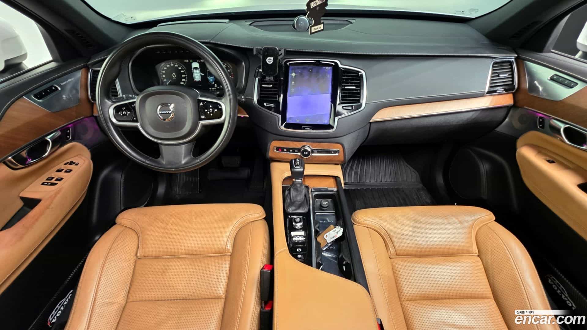 XC90 Volvo 2019.2-INNER-007