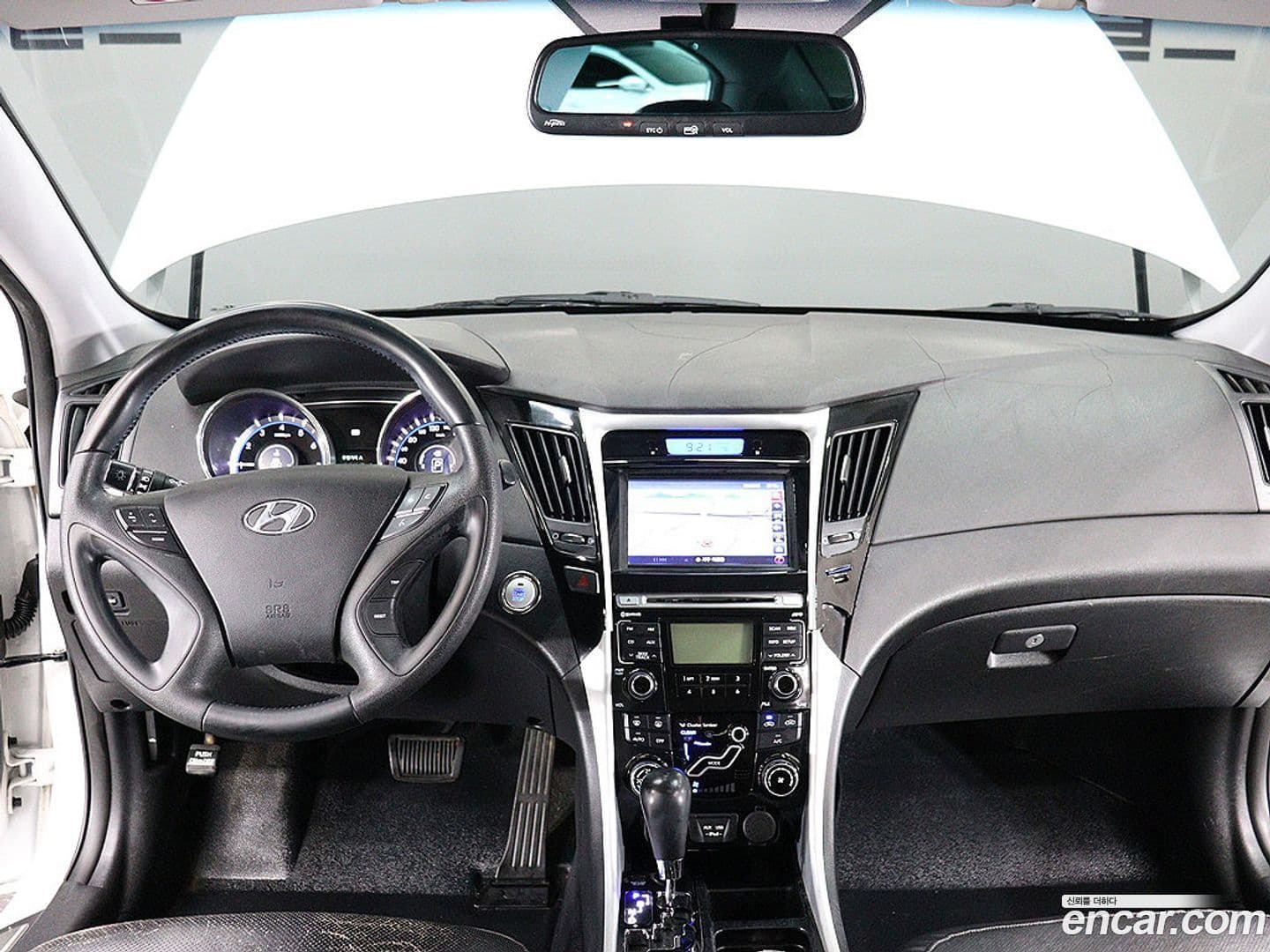 Main__Slider__Photo:Sonata Hyundai 2010.0-14