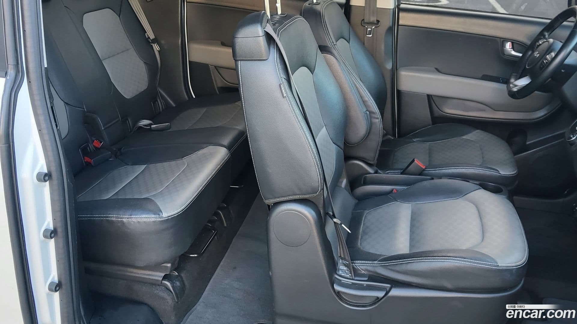 Main__Slider__Photo:RAY Kia 2022.4-8