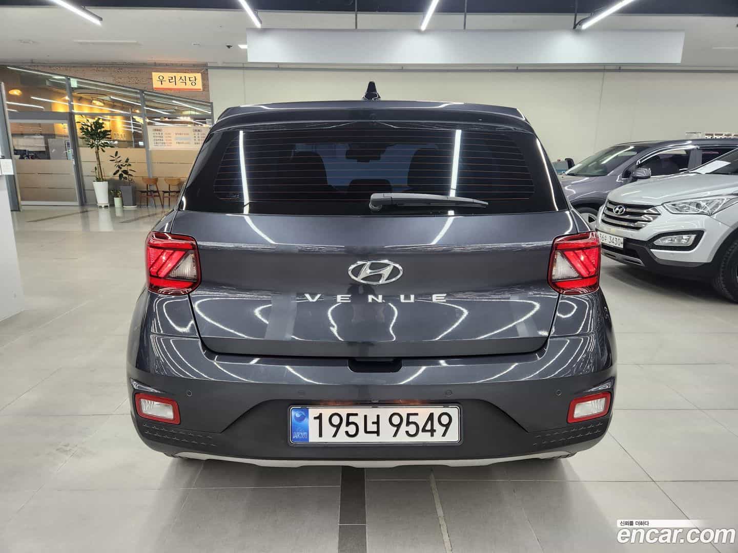 Venue Hyundai 2021.0-OUTER-004