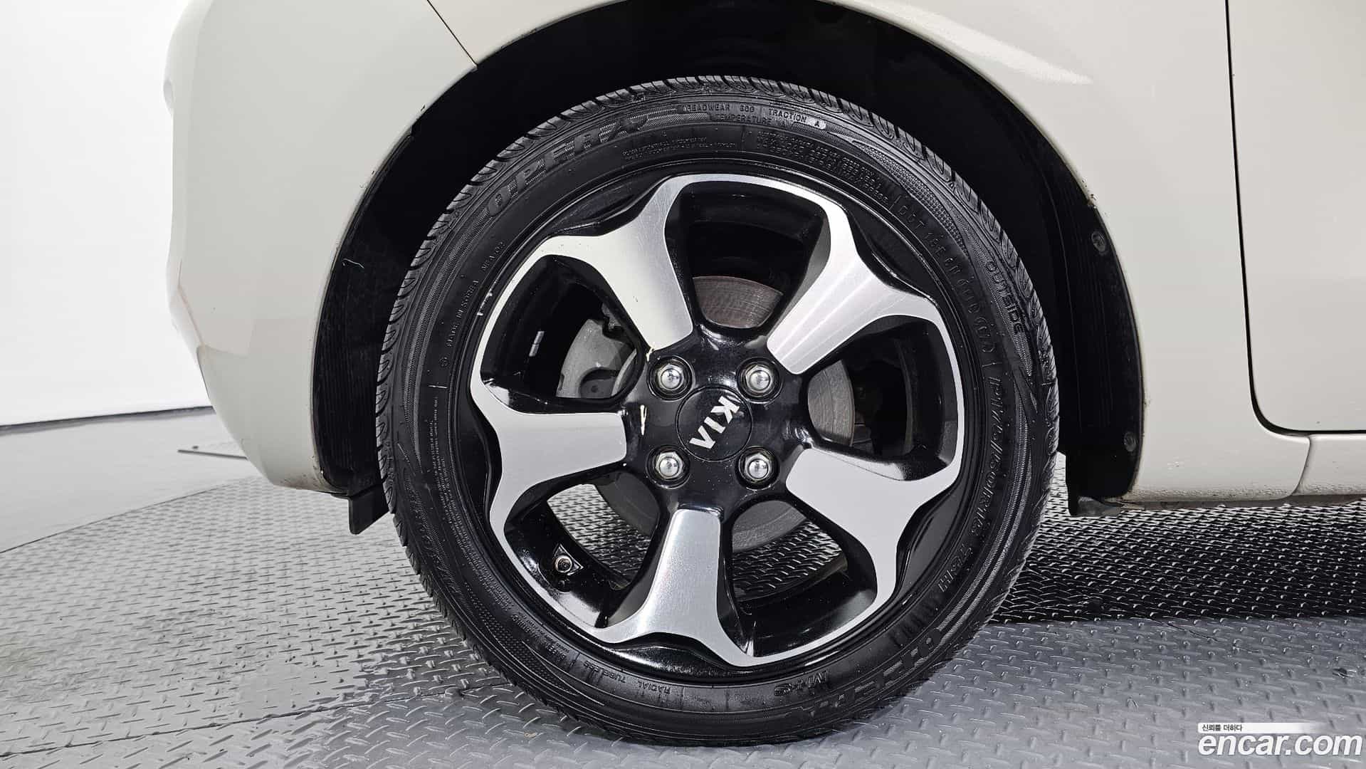 RAY Kia 2015.7-OUTER-005