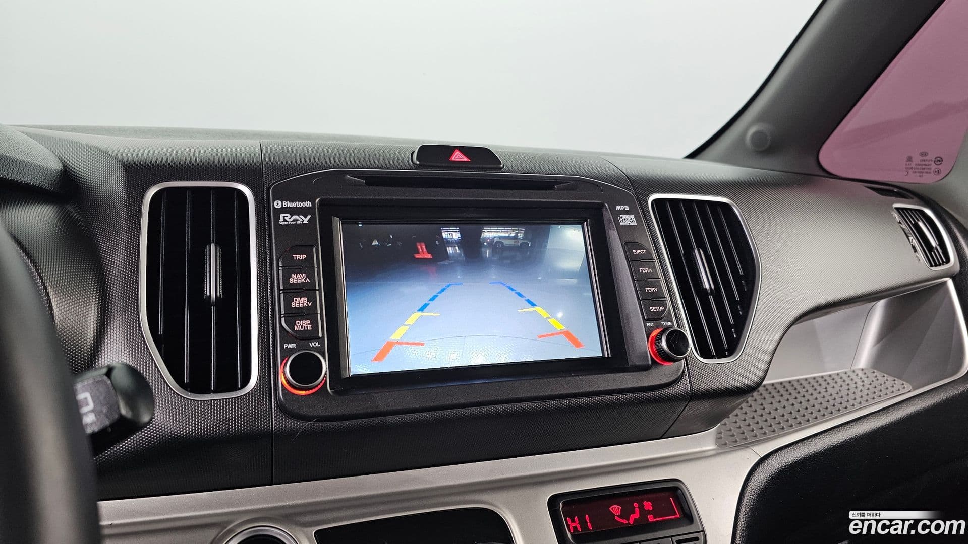 Main__Slider__Photo:RAY Kia 2015.7-15