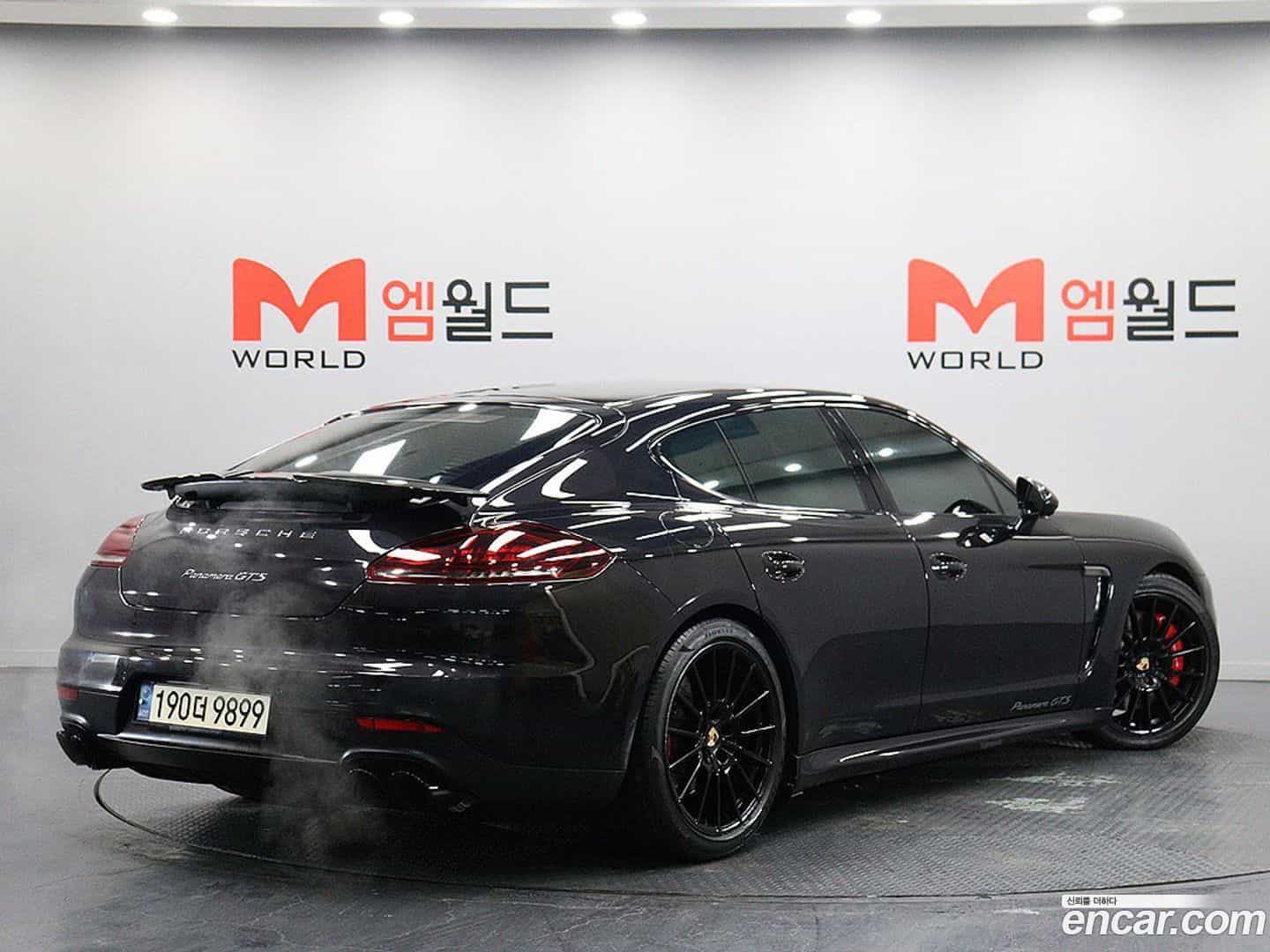 Panamera Porsche 2014.1-OUTER-003